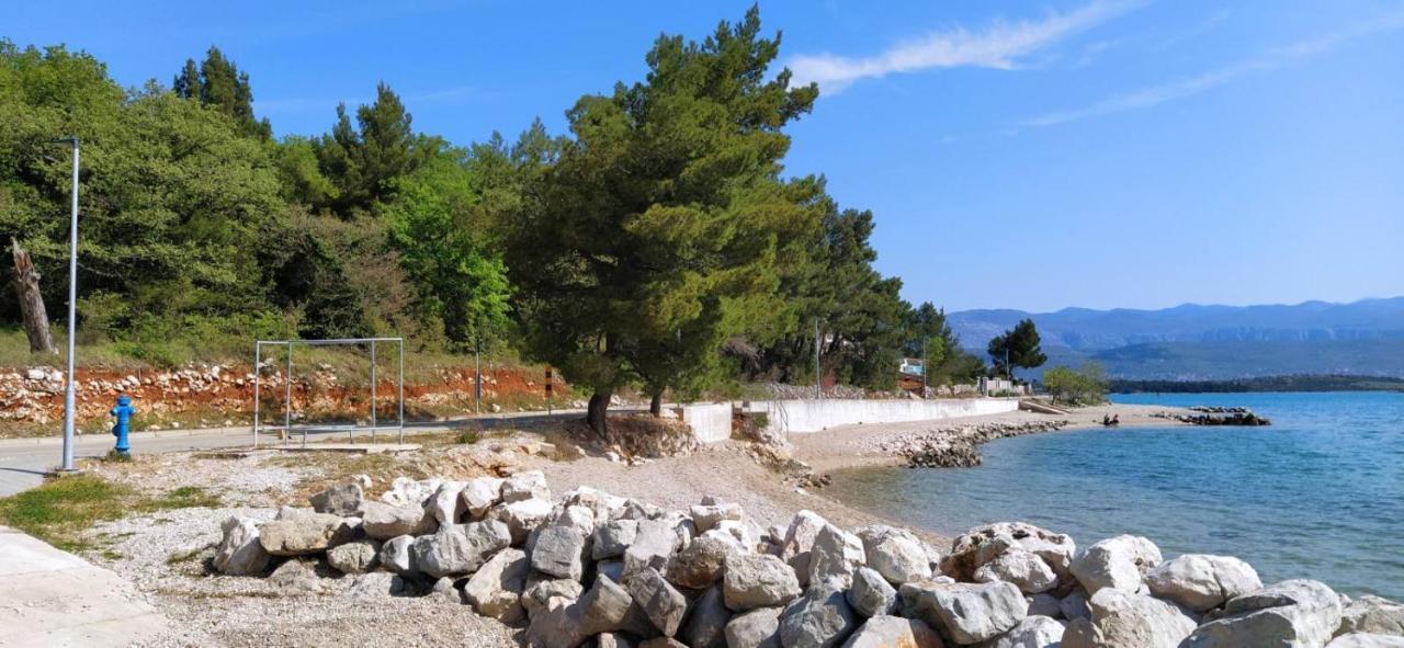 Apartment Dajana 4+2 Čižići エクステリア 写真